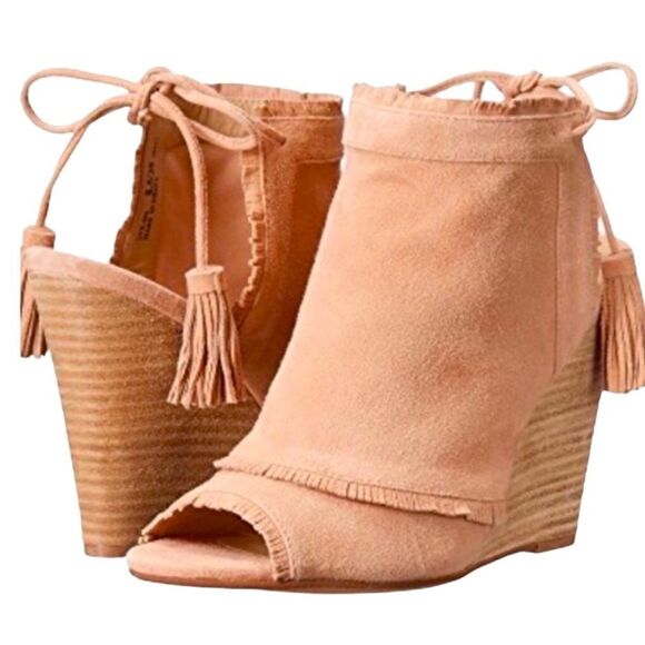Stylish Leather Woodgrain Wedge Tassel Ankle Strap Boots Kristin Cavallari NEW - Picture 1 of 4